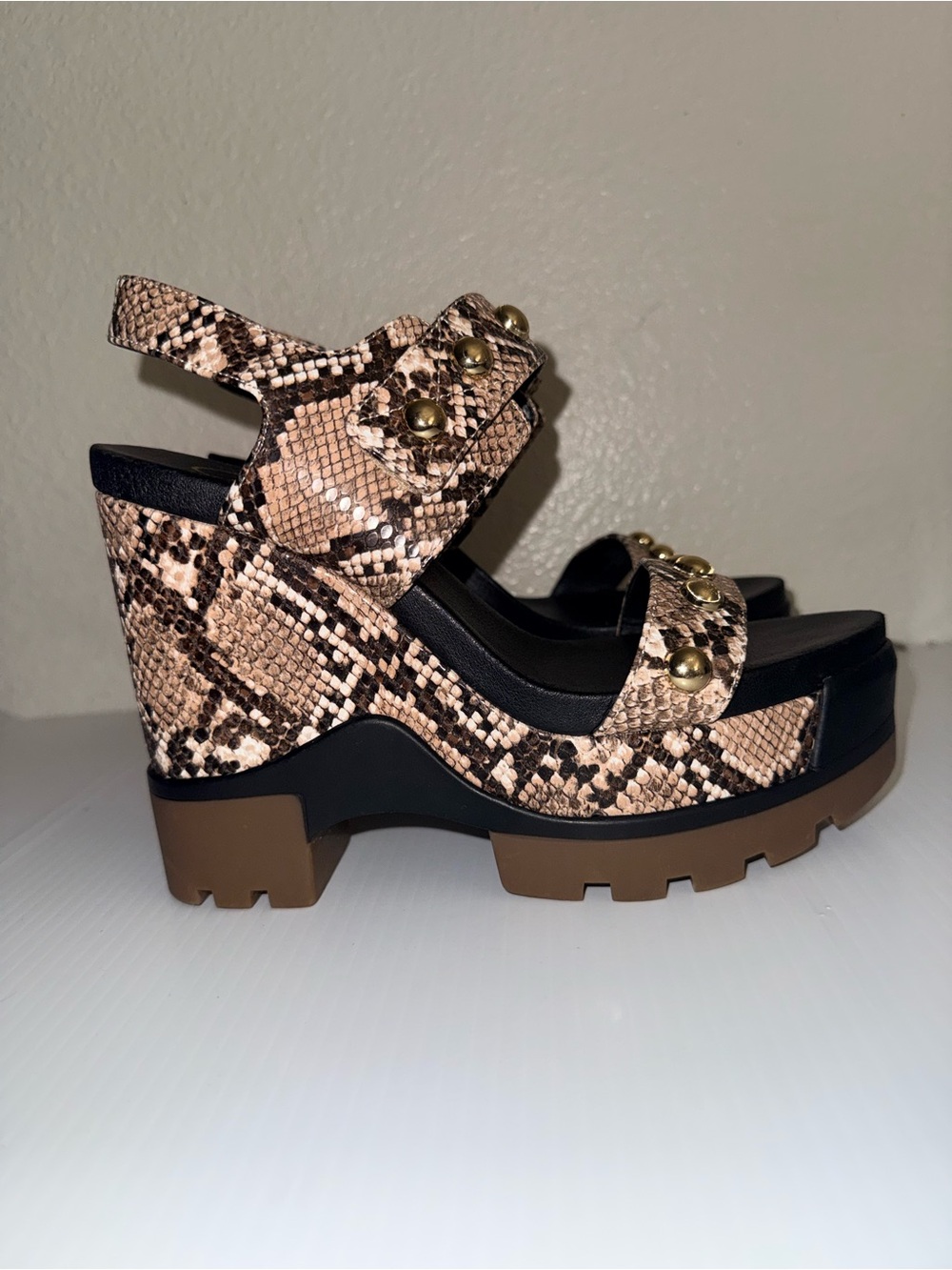 Jessica Simpson Snake-Print Platform Wedges in Beige and Black